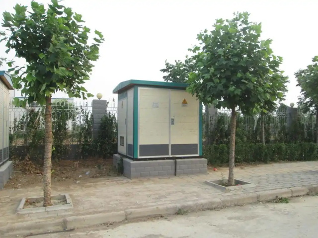四方台1000KVA欧式箱式变压器